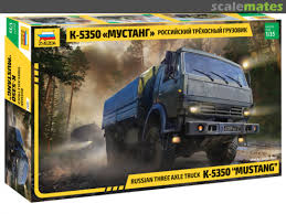 1/35 "Mustang" 6 x 6 Truck