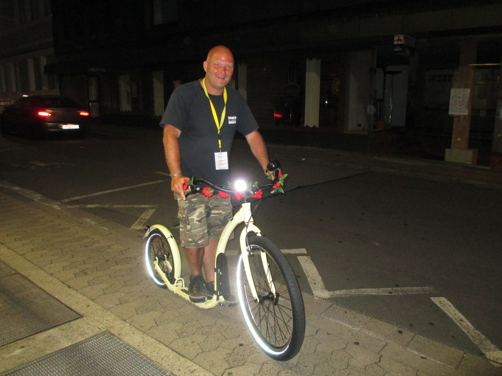 KICKBIKE sparkcykel Cruise Max 20 svart   - 5