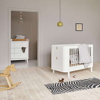 Spjälsäng Wood Mini+  vit / ek Oliver Furniture