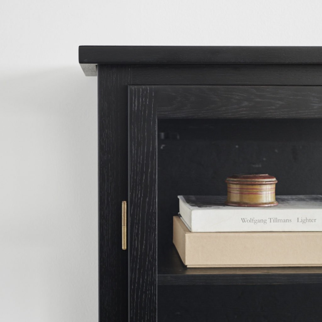 Vitrinskåp Modell N2 Dark Oak  Lindebjerg Design - 5