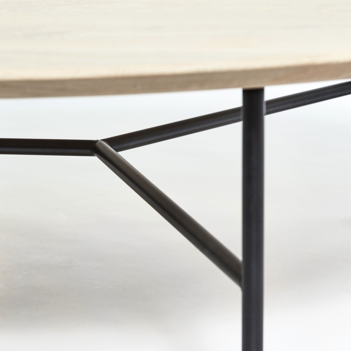 TRIBECA soffbord 110 cm såpad ek / svart Mavis  - 3