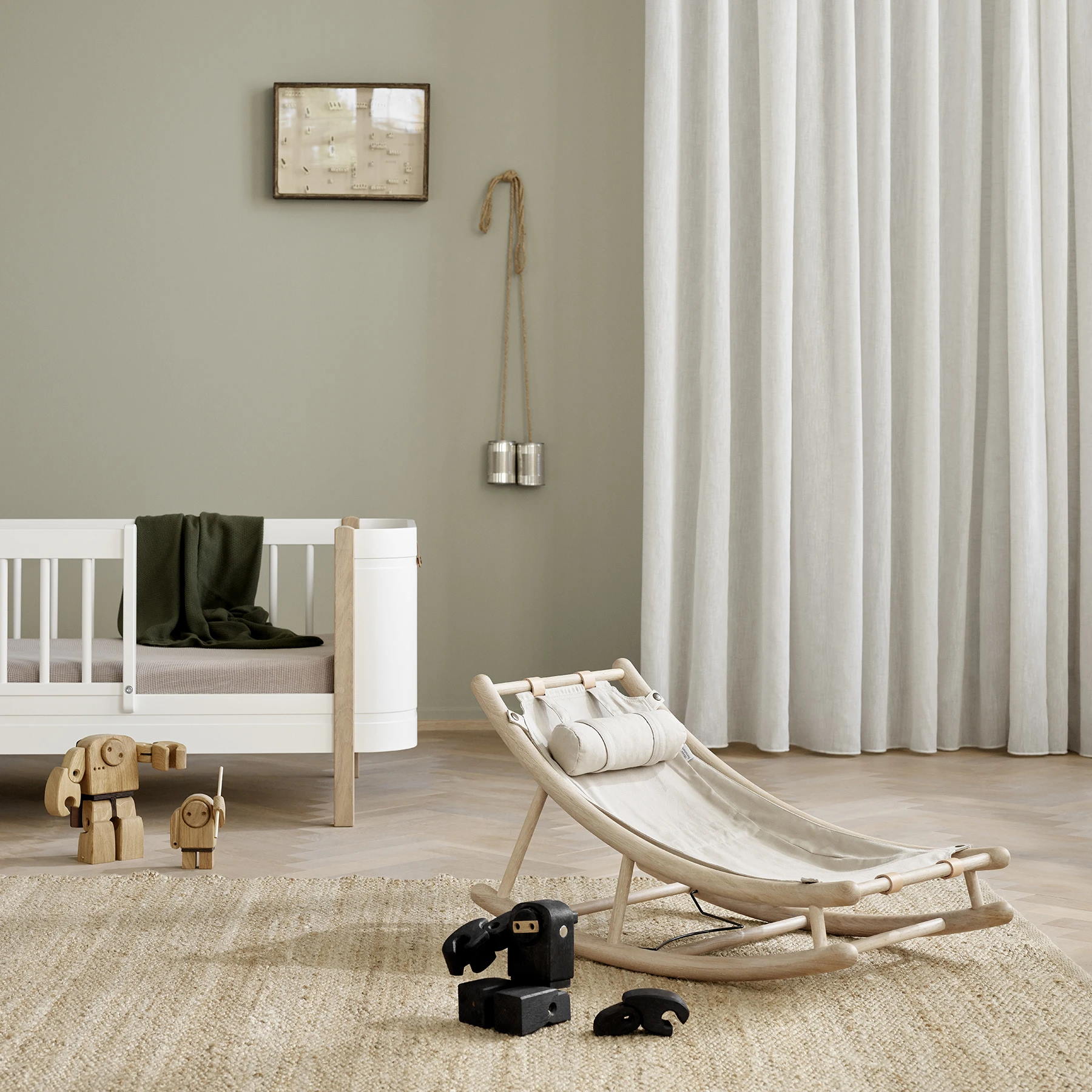  Babysitter Wood Baby & Toddler Oliver Furniture - 7