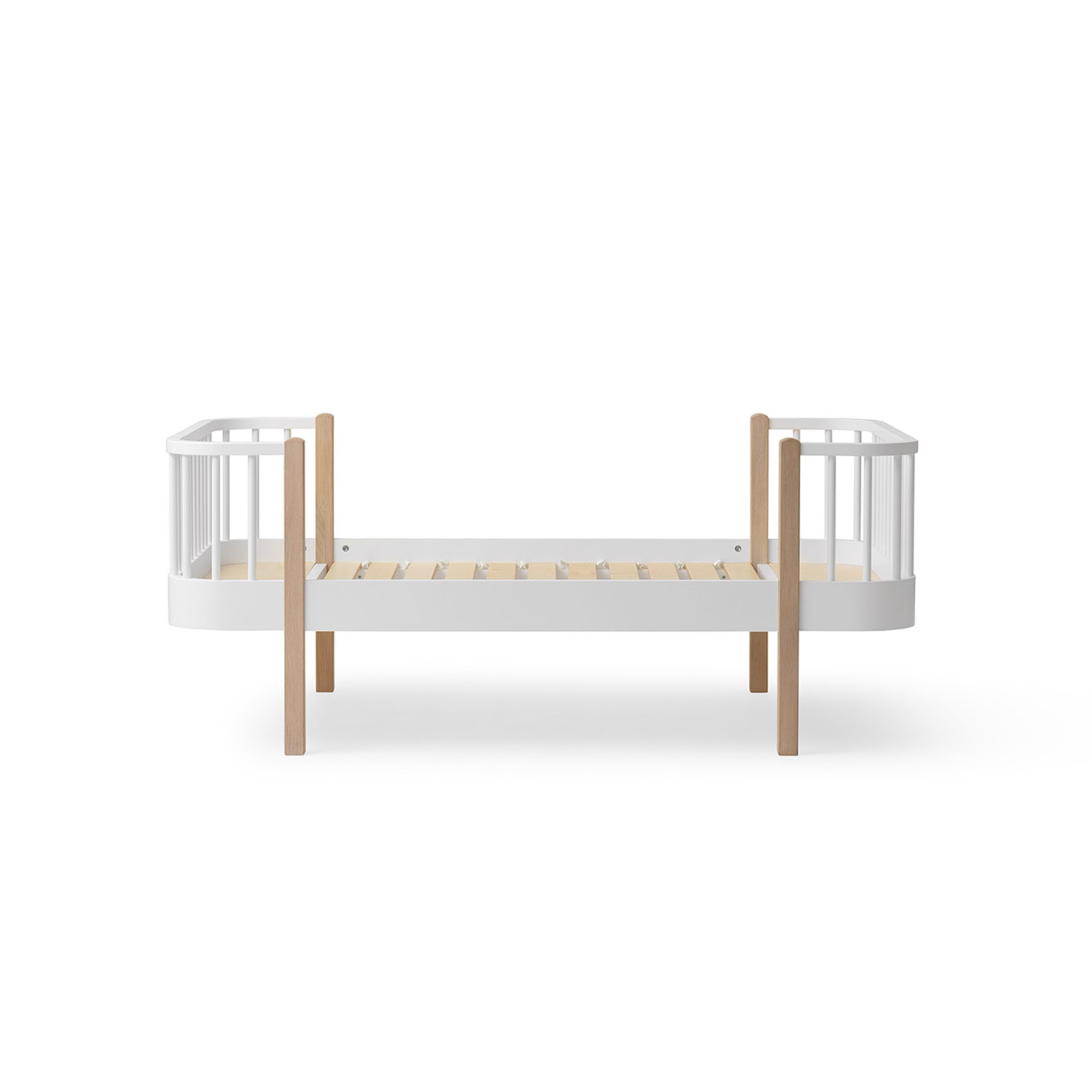 Juniorsäng Wood Collection vit/ek Oliver Furniture 