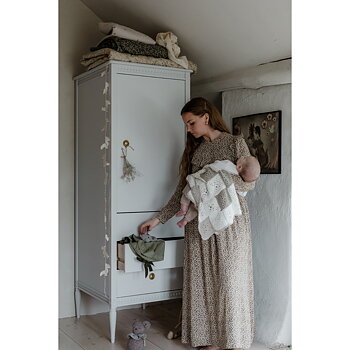 Garderob gustaviansk stil Gustavienne