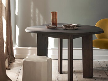Tarn Matbord 115 cm mörklaserad bok ferm LIVING