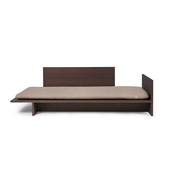 Kona Bed Dark Stained Dagbädd Ferm Living