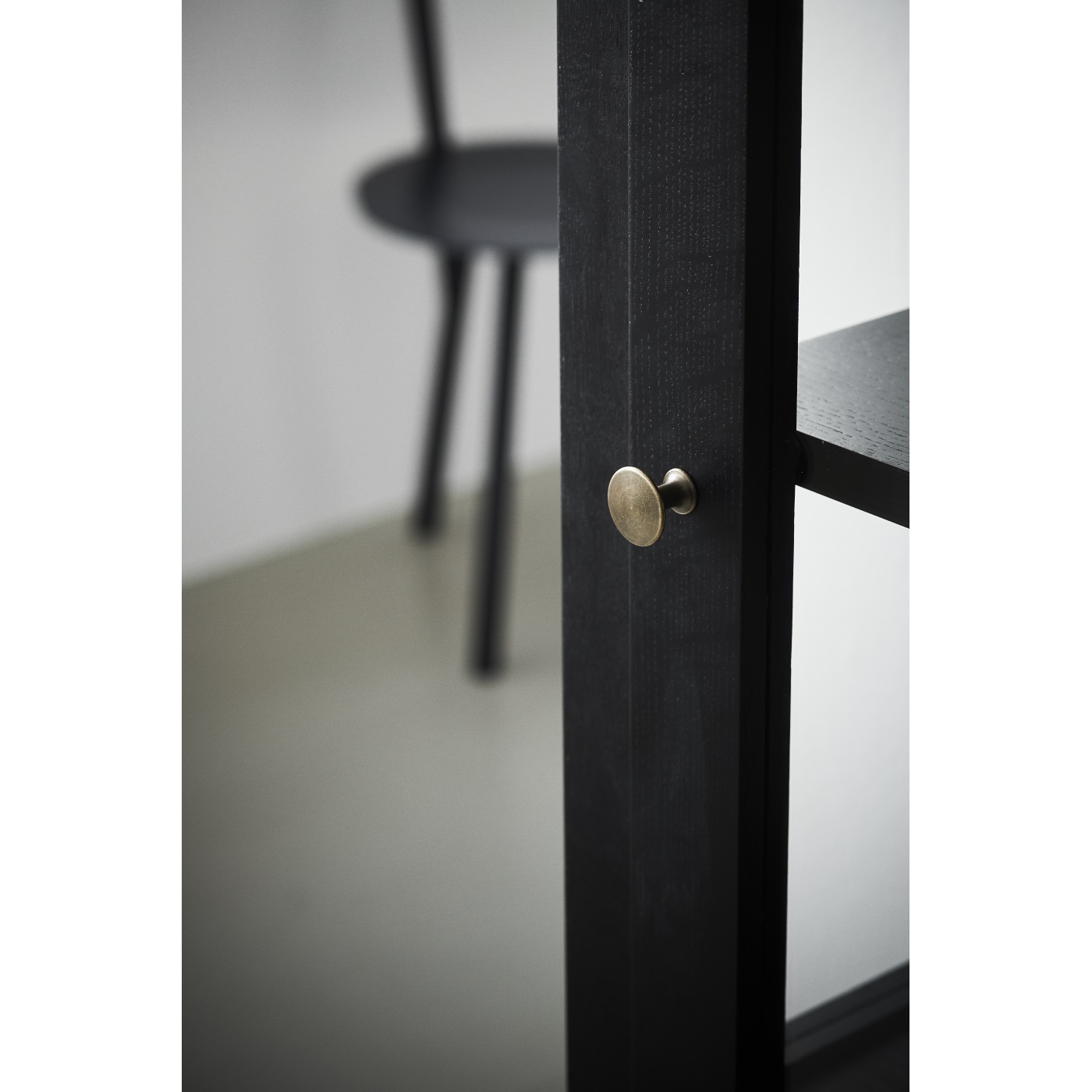Vitrinskåp Modell N1 Dark Oak  Lindebjerg Design - 4