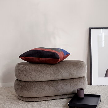 Oval sittpuff Beige, Ferm Living