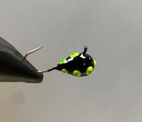 "Pricken" Volfram Mormyska 7mm 4,4g  Svart/Gul/Grön