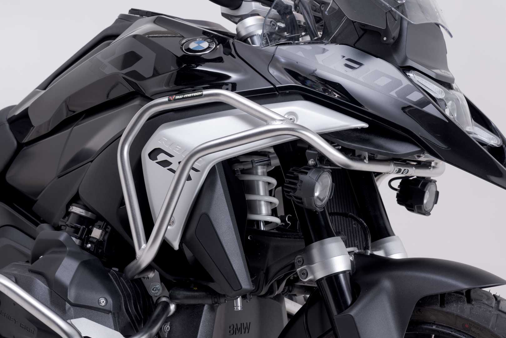 Upper crash bar . BMW R 1300 GS  (23-26)