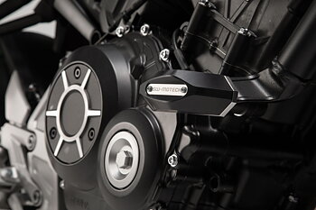 Slider set for frame