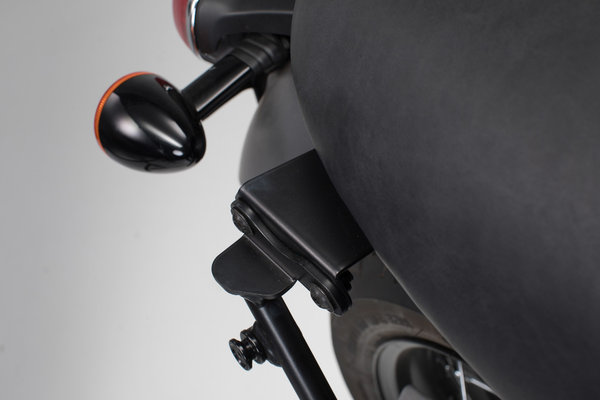 Adapter for SLC side carrier left, Bonneville T100/120 (16-