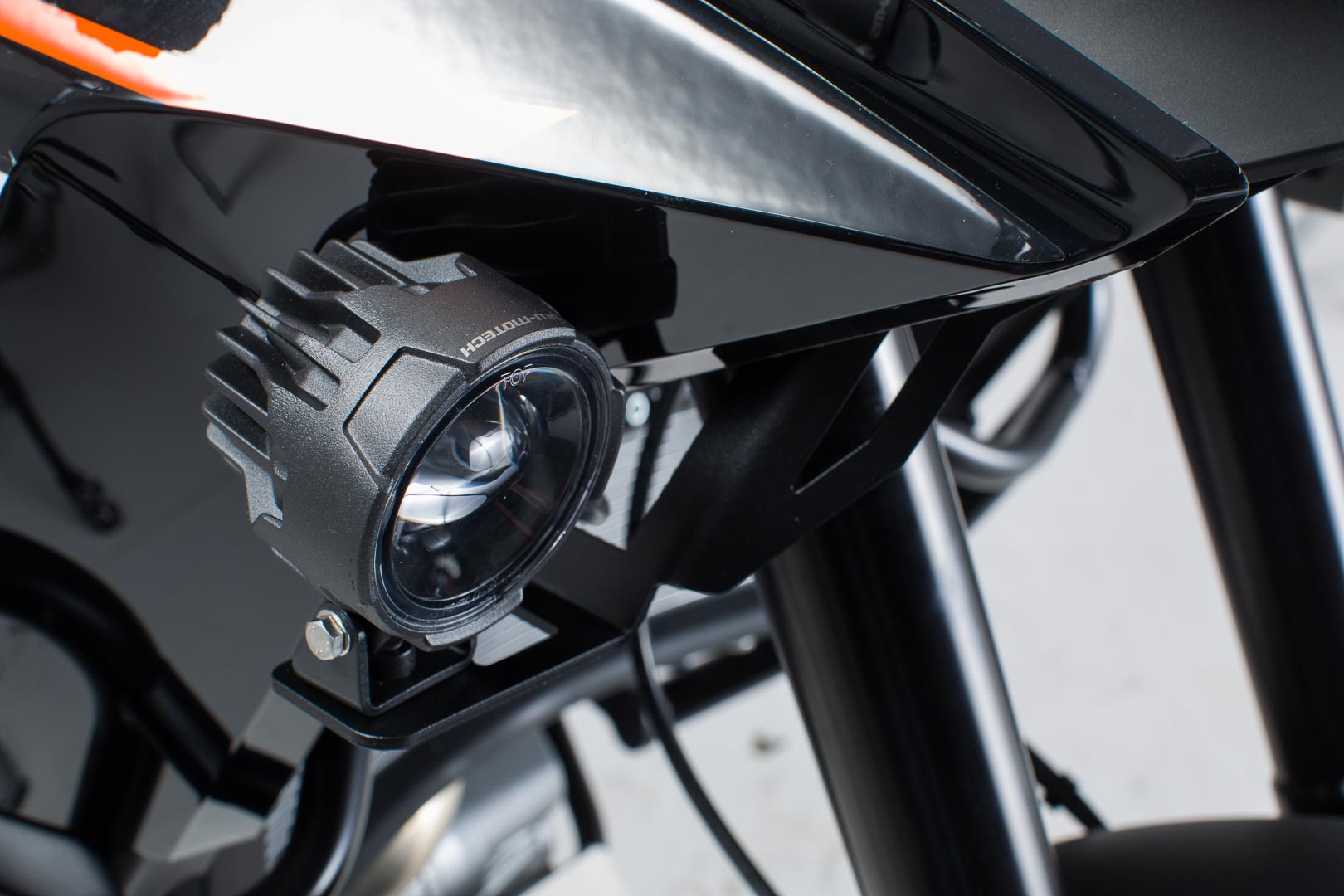 Light mounts - 3