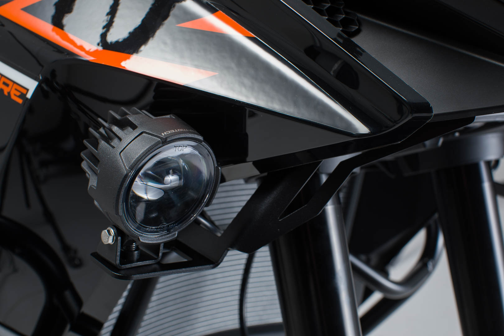 Light mounts - 5