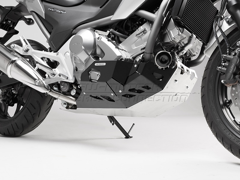 Engine guard