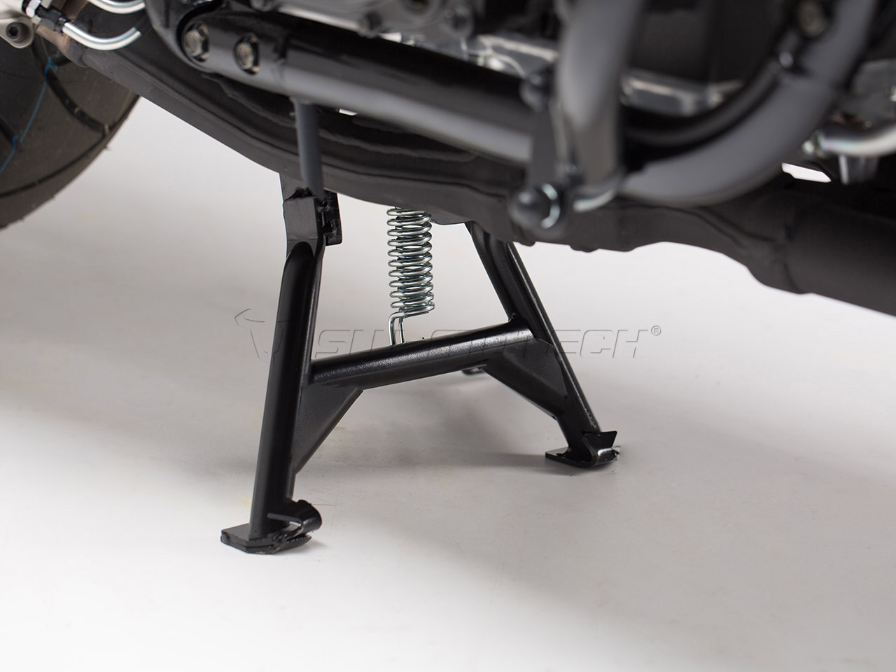 Centerstand