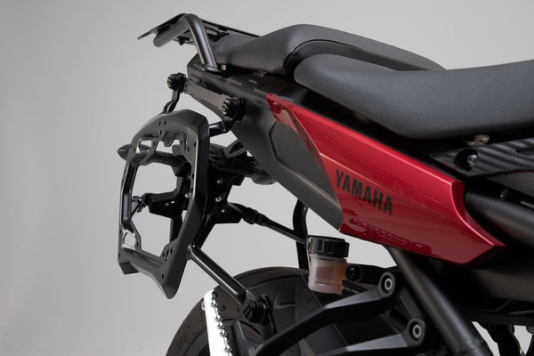 PRO side carriers YAMAHA MT-09 Tracer / Tracer 900 / FJ-09 RN29 (14-16) - 2