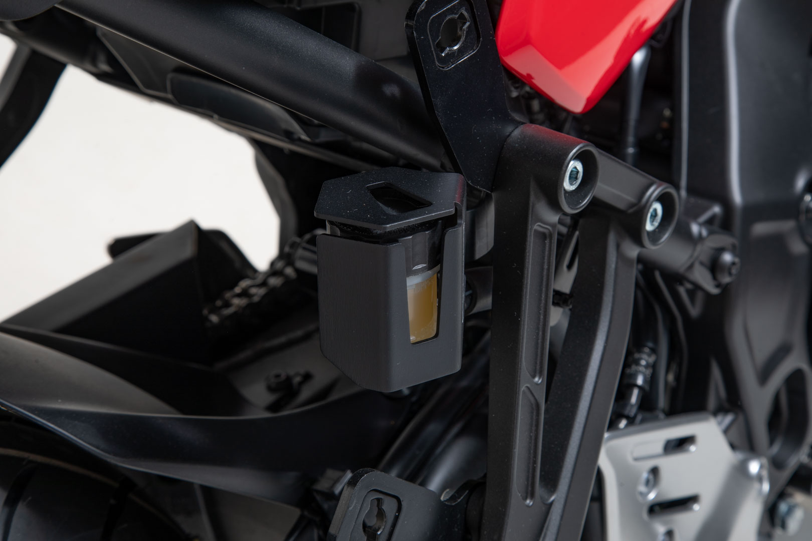Brake fluid reservoir guard - 5