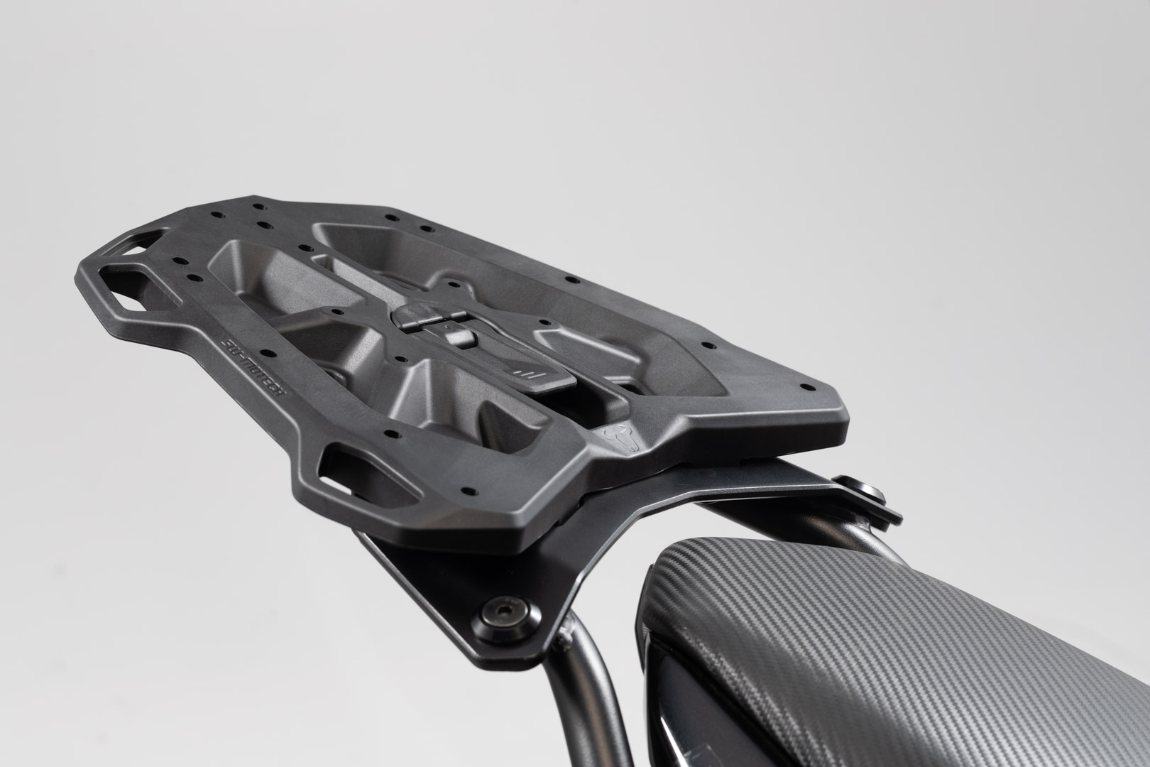 Adapter plate for STREET-RACK