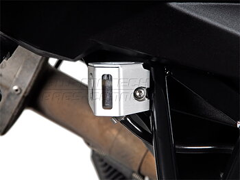Brake reservoir guard