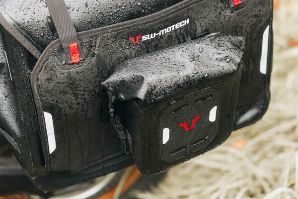 PRO Plus WP accessory bag. Black. Waterproof - 4