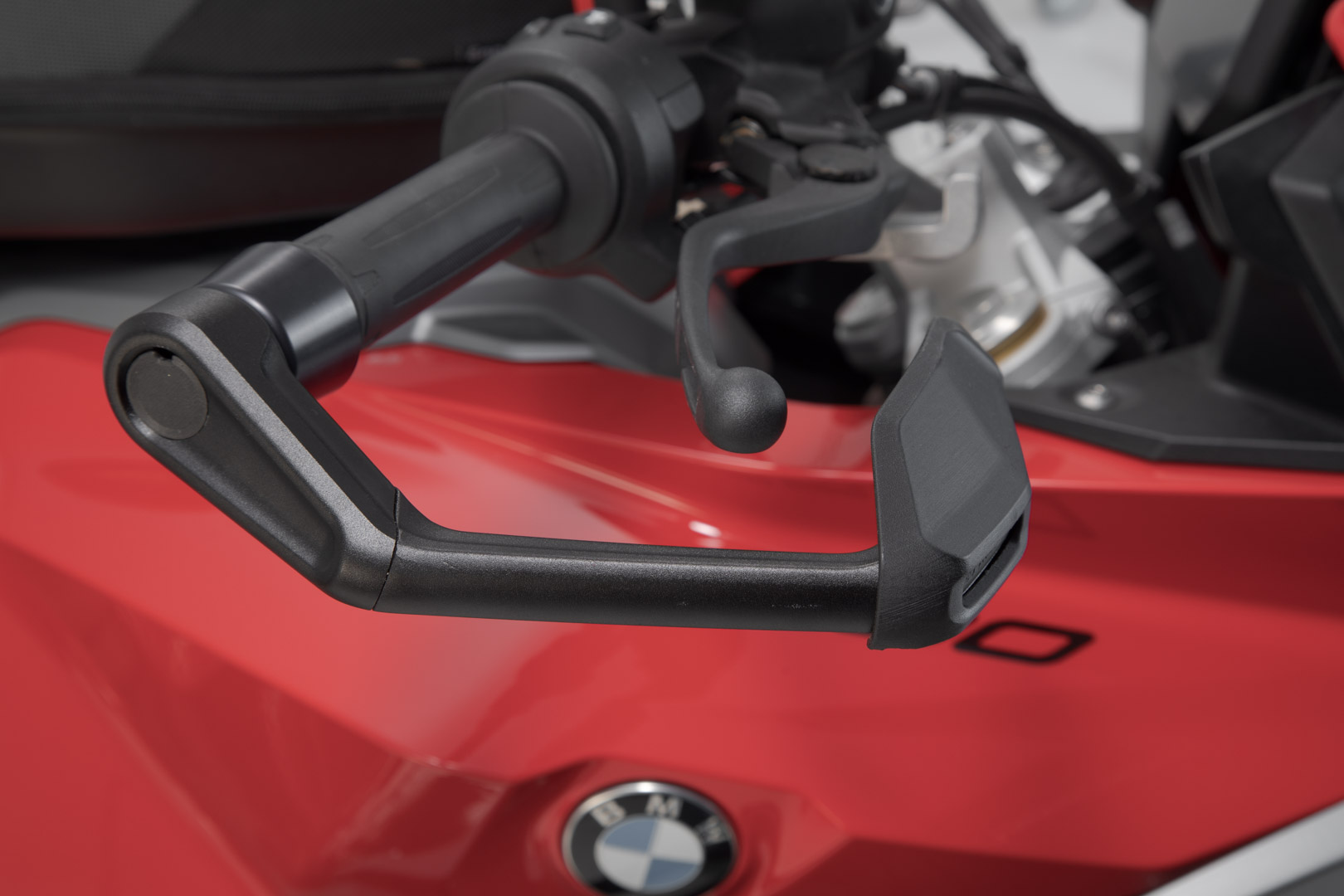 Lever guards with wind protection - 5