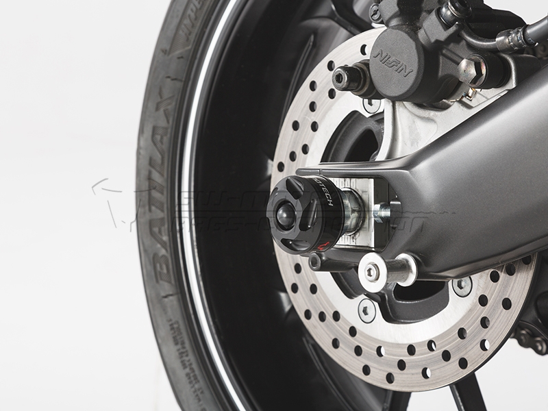 Slider set for rear axle