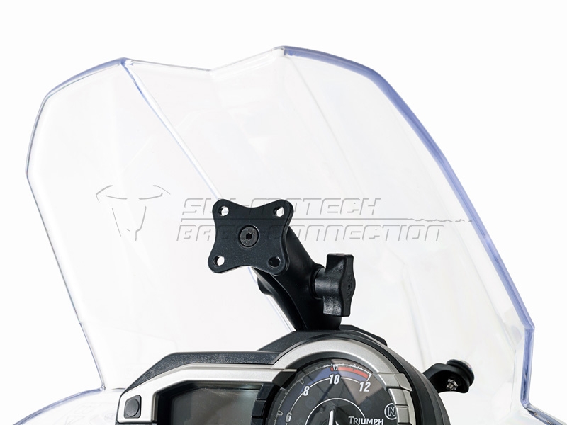 GPS mount for cockpit