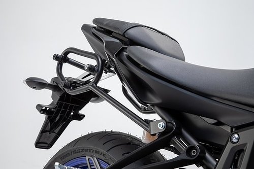 SLC side carrier right. Yamaha MT-07 RM34