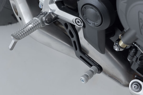 Brake pedal. Triumph Trident 660  (21-24) - 3