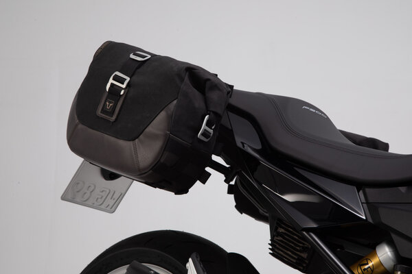 Legend Gear side bag system LC Black Edition. - 4