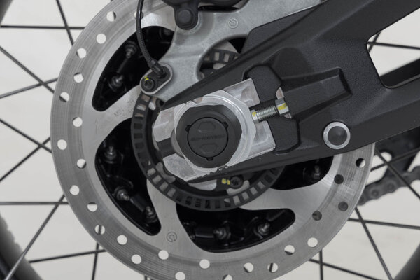 Slider set for rear axle. Black. Ducati models (14-