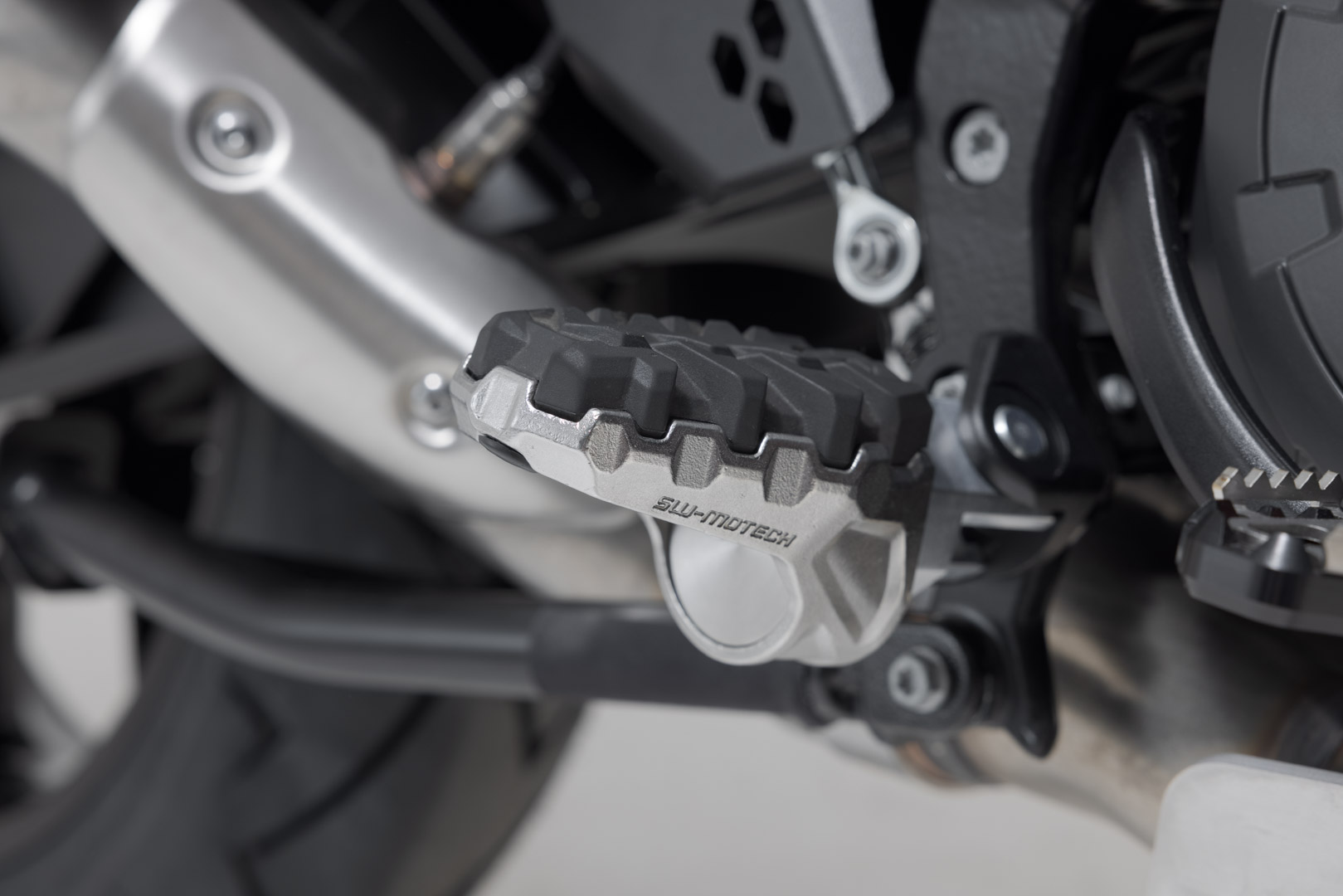 EVO footrest kit. KTM 1290 Super Adventure S 21-