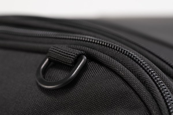 ION M tail bag 26-36 l. Black. 600D Polyester / Soft-Vinyl 