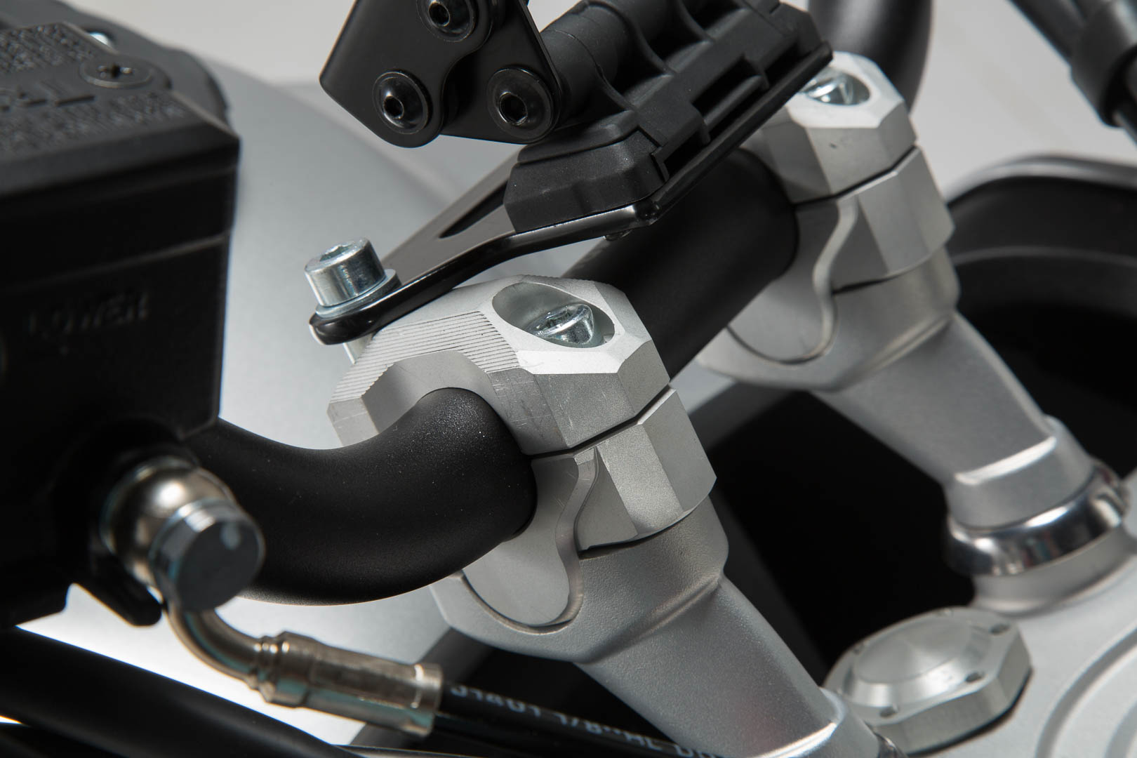 Bar riser for  28 mm handlebar - 2
