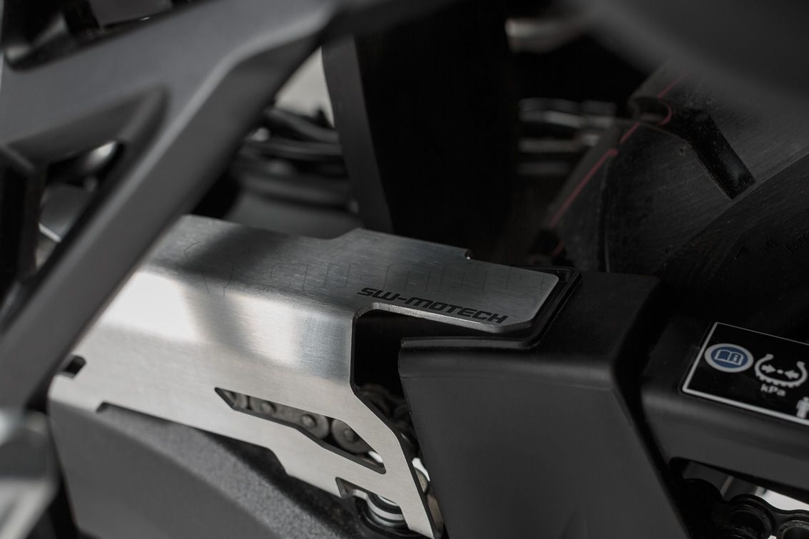 Extension for chain guard