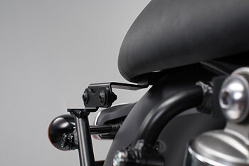 Adapter for SLC side carrier left