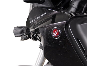 Light mounts