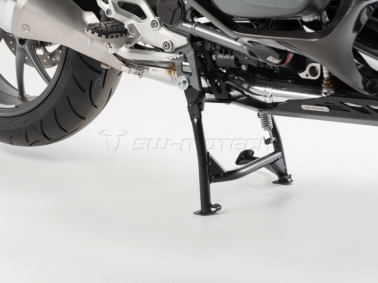 Centerstand - 2