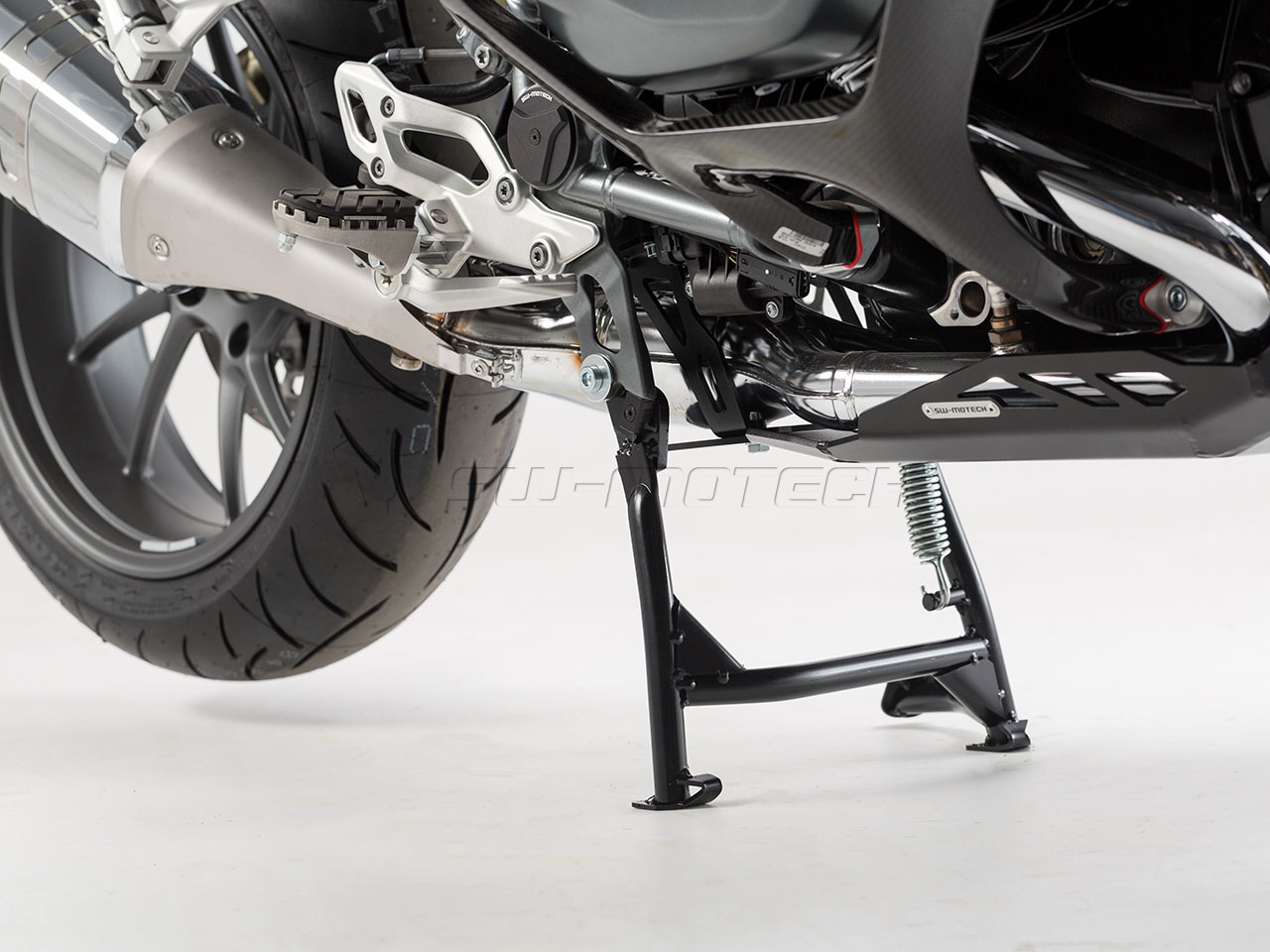 Centerstand