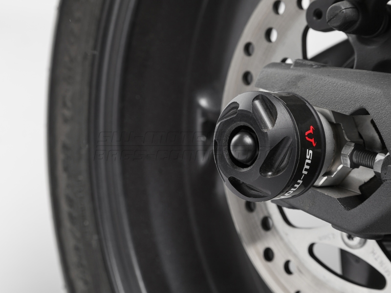 Slider set for rear axle