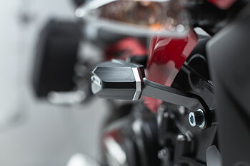 Slider set for frame