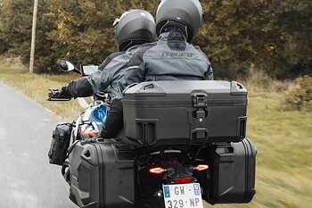 DUSC XL top case. Black. 55 l. ABS