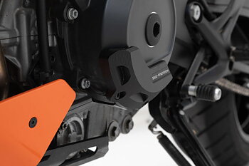 Engine case protector