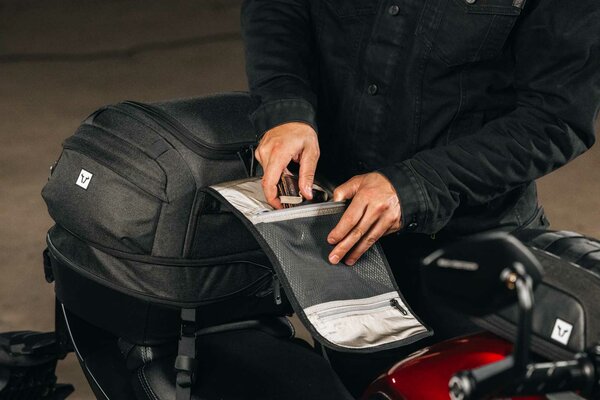 Legend Gear tail bag LR4. Black. 18-25 l. - 3