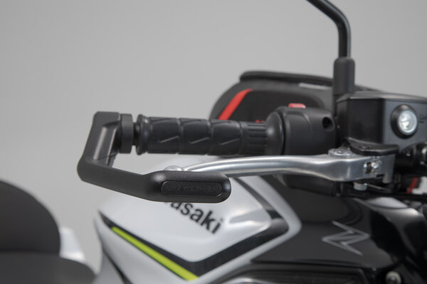 Lever guards. Kawasaki Z 650  (22-24) - 3