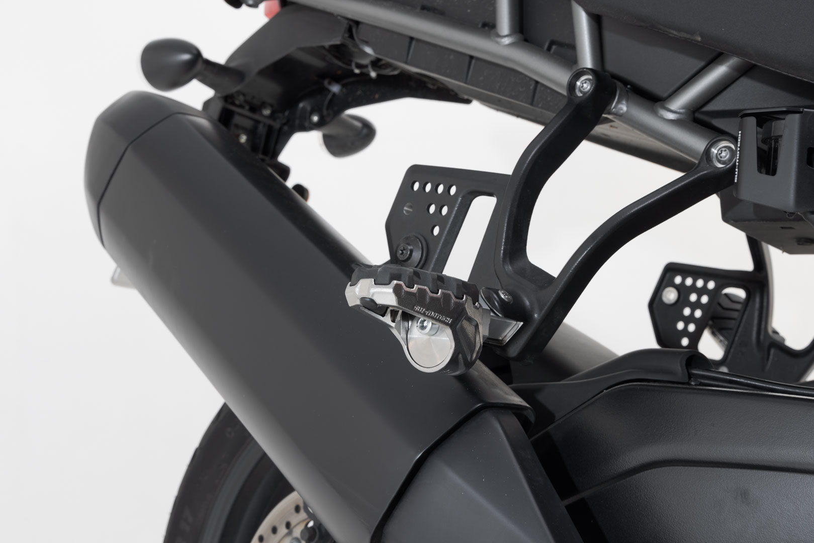 EVO passenger footrest kit