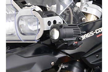 Light mounts