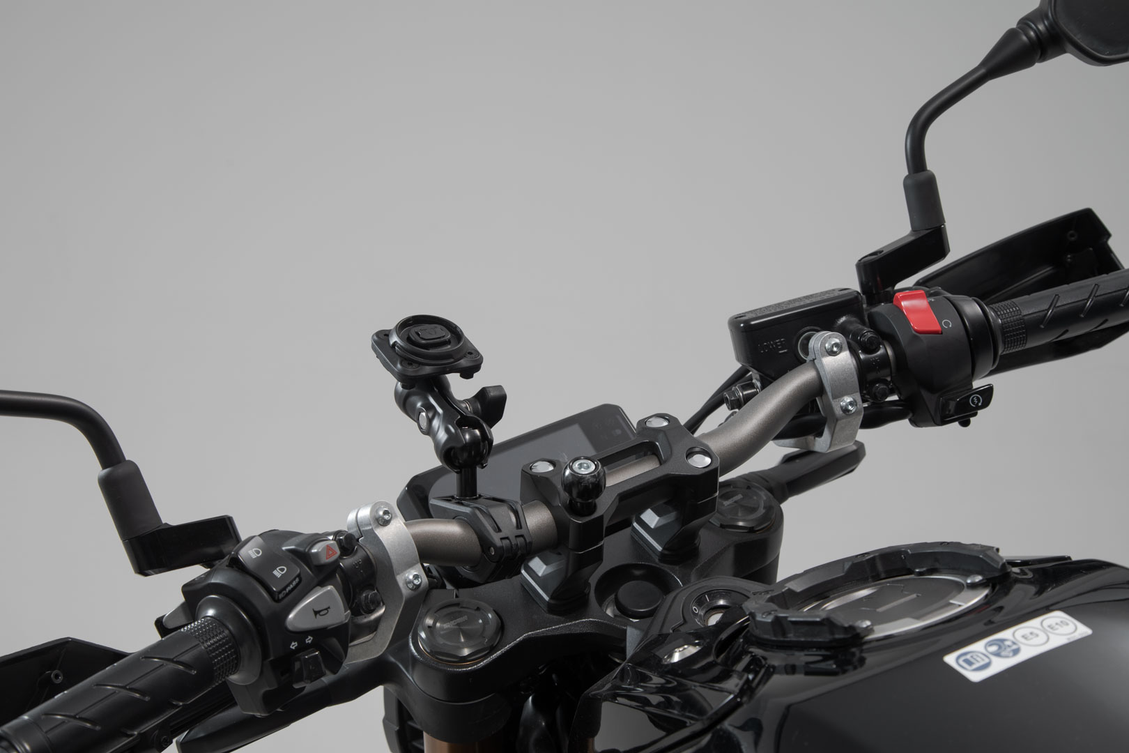 Universal GPS mount kit with T-Lock - 3