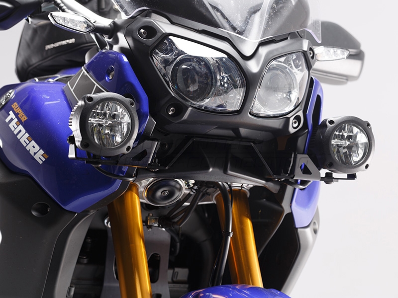 Light mounts